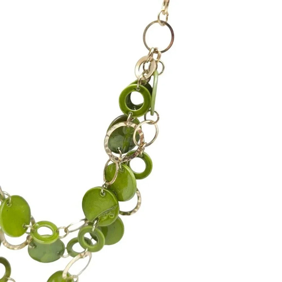 Multi Strand Green Disc Hammered Circle Chain Necklace Gold Tone Vintage - Picture 3 of 4